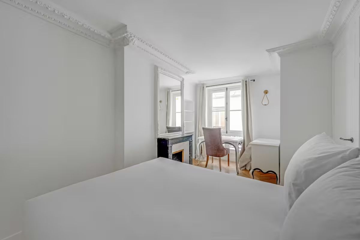  Spacious, Elegant, And Move-In Ready Apartment - Le Marais  -  Spacious, elegant, and move-in ready apartment - Le Marais  - Gallery -  16