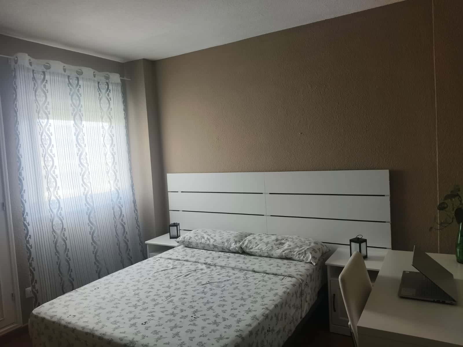 Habitación En Avenida Tres De Mayo, Santa Cruz De Tenerife - Habitación en Avenida Tres de Mayo, Santa Cruz de Tenerife - Gallery - 1