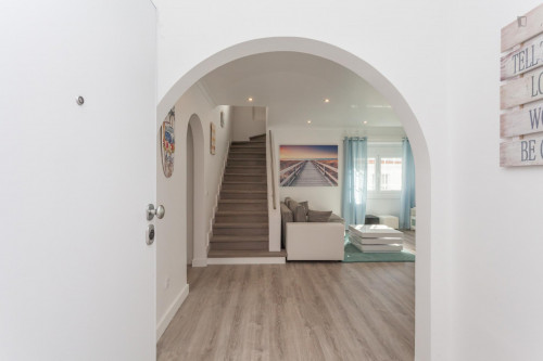 Spacious and nice single bedroom with a balcony, in Costa da Caparica - Gallery - 25