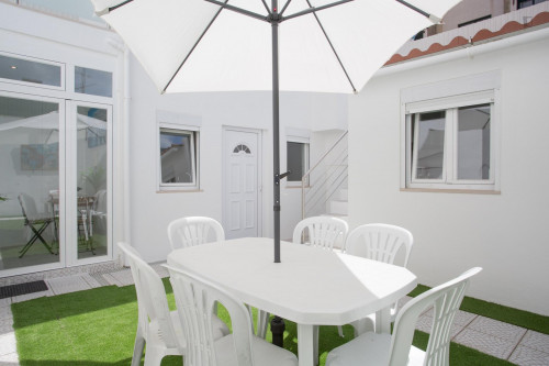 Spacious and nice single bedroom with a balcony, in Costa da Caparica - Gallery - 17