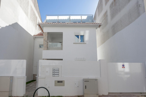 Spacious and nice single bedroom with a balcony, in Costa da Caparica - Gallery - 8