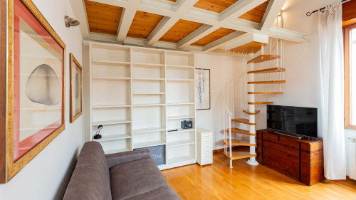 Ingegnoli1 Bright top floor apartment by Hospity