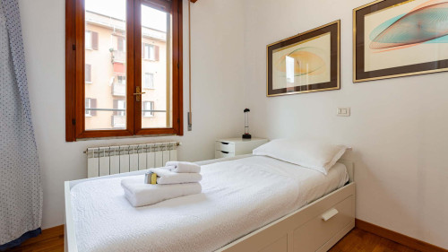 Ingegnoli1 Bright top floor apartment by Hospity - Gallery - 21