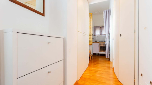Ingegnoli1 Bright top floor apartment by Hospity - Gallery - 37