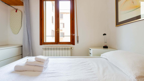 Ingegnoli1 Bright top floor apartment by Hospity - Gallery - 25