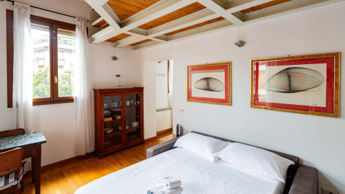 Ingegnoli1 Bright top floor apartment by Hospity - Gallery - 13