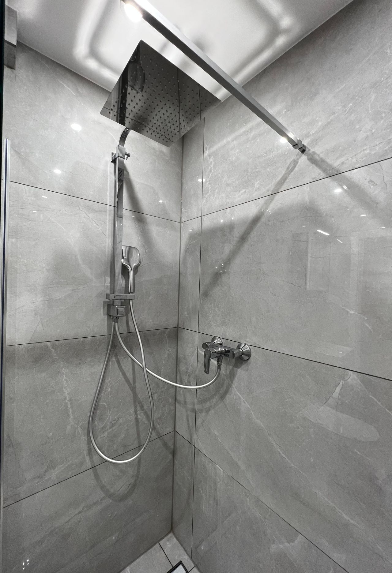  Modern Design Studio In The Glockenbach District – Close To The Isar  -  Modern design studio in the Glockenbach district – close to the Isar  - Gallery -  3