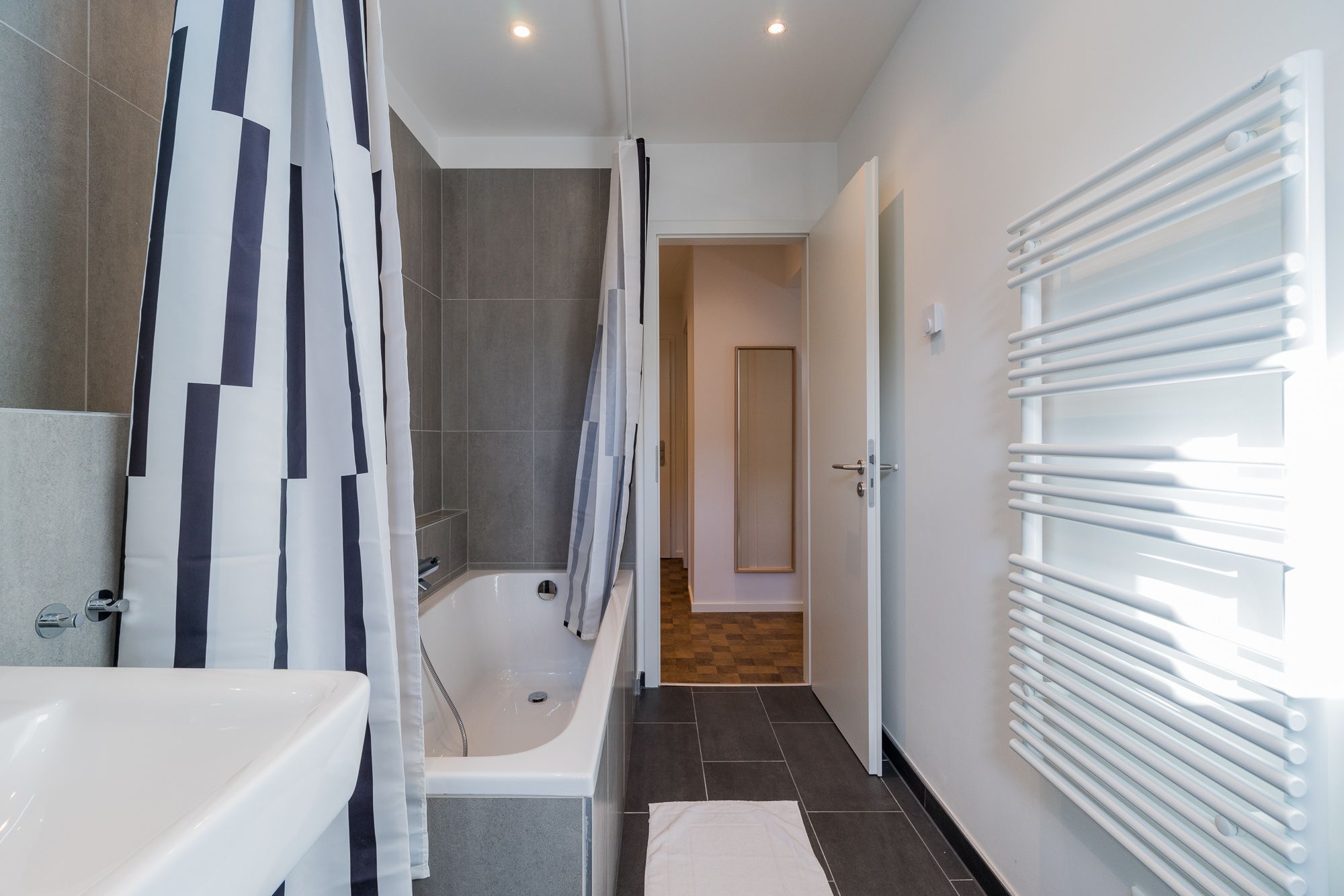  3-Room Apartment In Neukölln  -  3-room Apartment in Neukölln  - Gallery -  3