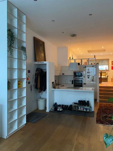 2-room 81 m2 apartment in Berlin Mitte with terrace