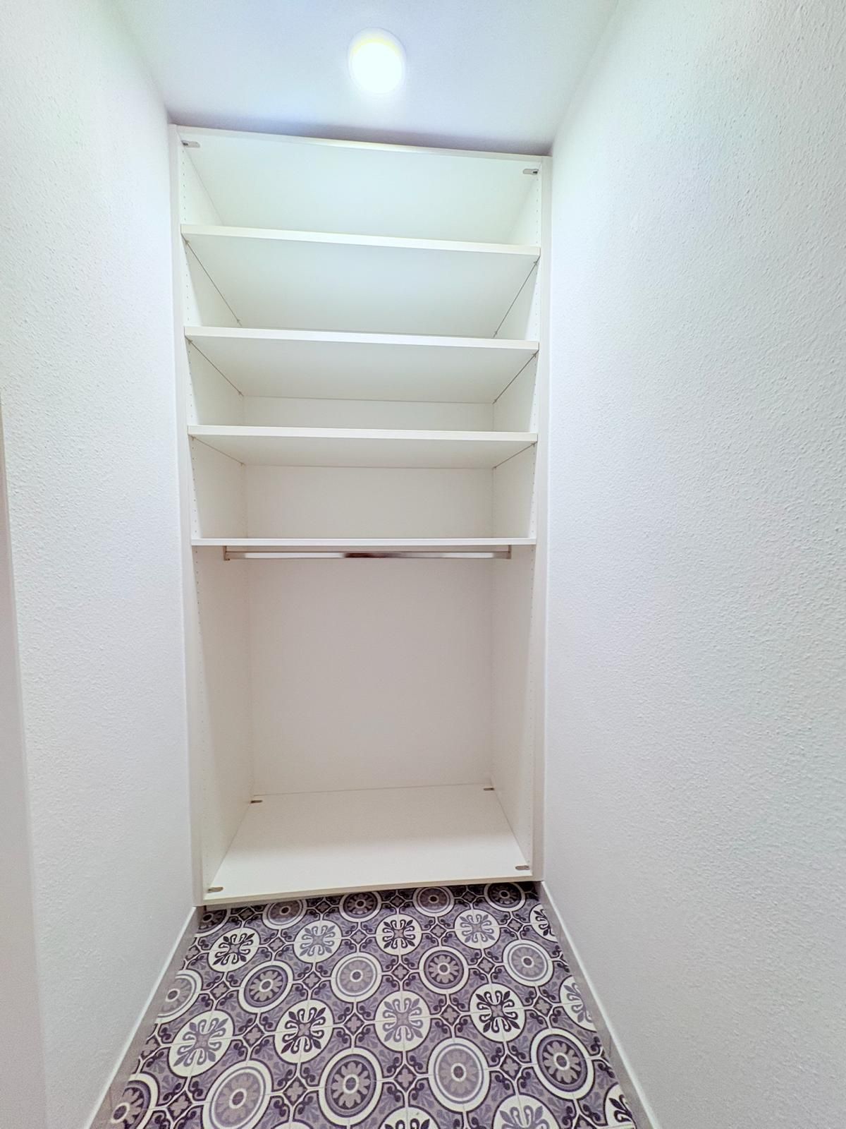 Modern 3.5-Room Furnished Duplex With Home Theater, AC, And A Charging Station – Separate Entrance, - Modern 3.5-room furnished duplex with home theater, AC, and a charging station – separate entrance, first occupancy following renovation - Gallery - 5