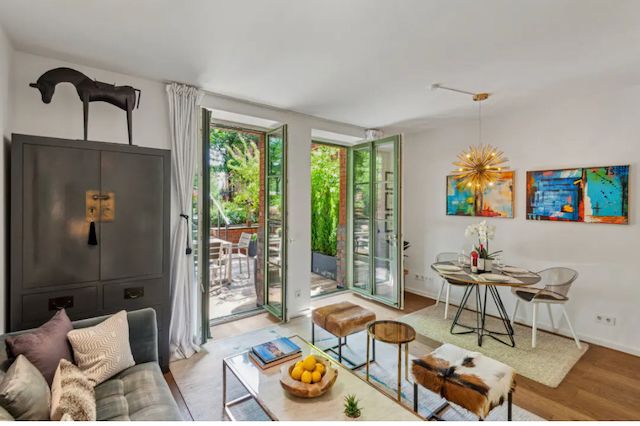  Luxury 1 Bedroom With Huge Private Terrace In Historic Building  -  Luxury 1 bedroom with huge private terrace in historic building  - Gallery -  8