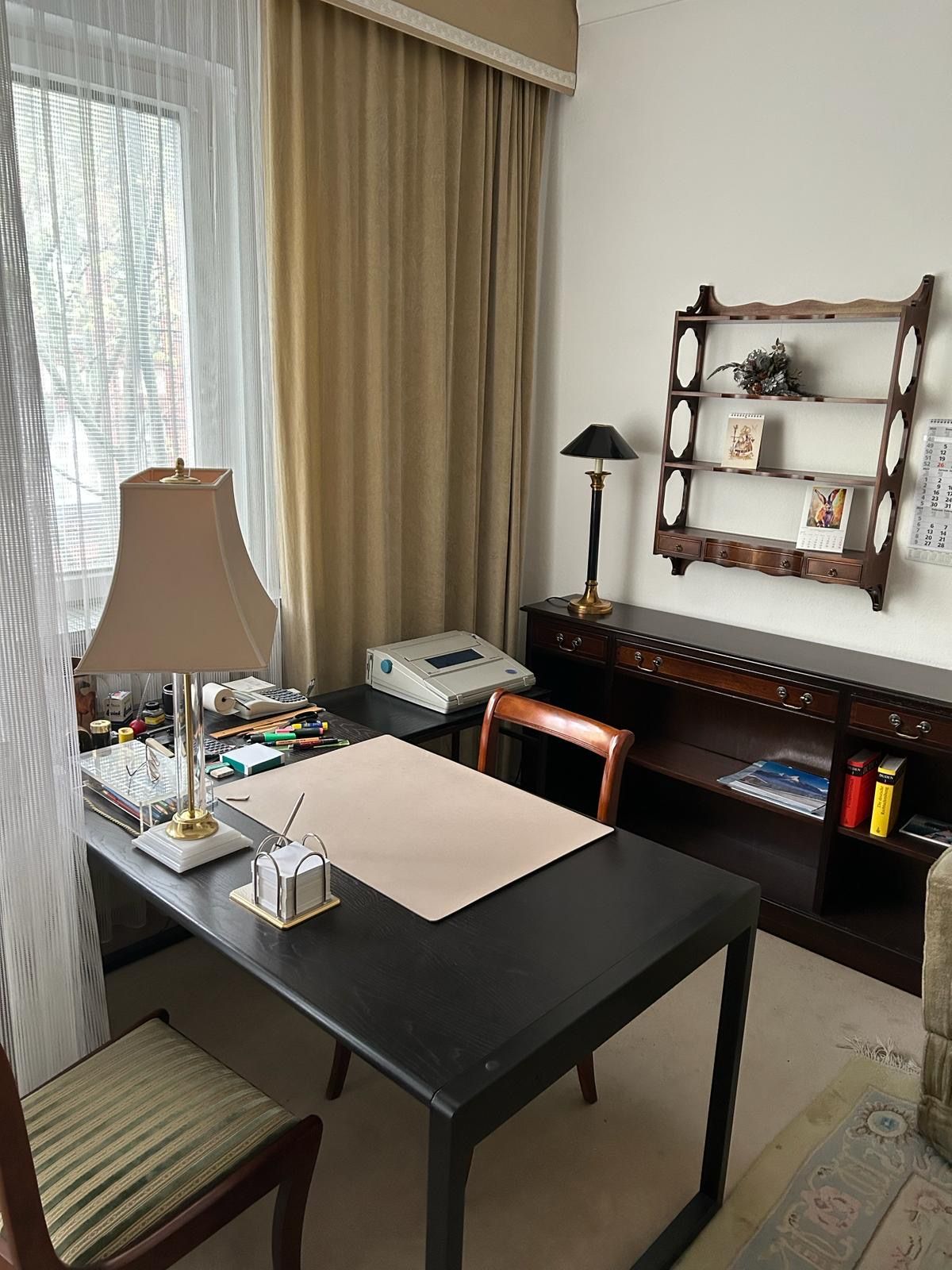  1 BR Bright And Pretty Suite With Nice Neighbours  -  1 BR bright and pretty suite with nice neighbours  - Gallery -  10