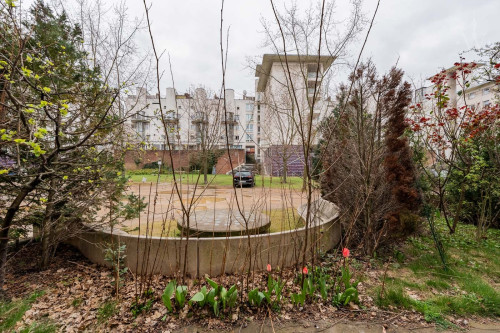 2 bedroom apartment near Checkpoint Charlie