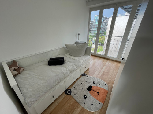 Stilvoll möblierte 3-Zimmer-Wohnung im historischen Herzen Berlins