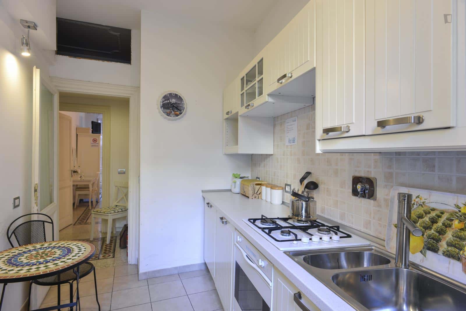 Room In Via Pompei, Roma For 100 M² With 3 Bedrooms - Room in Via Pompei, Roma for 100 m² with 3 bedrooms - Gallery - 1