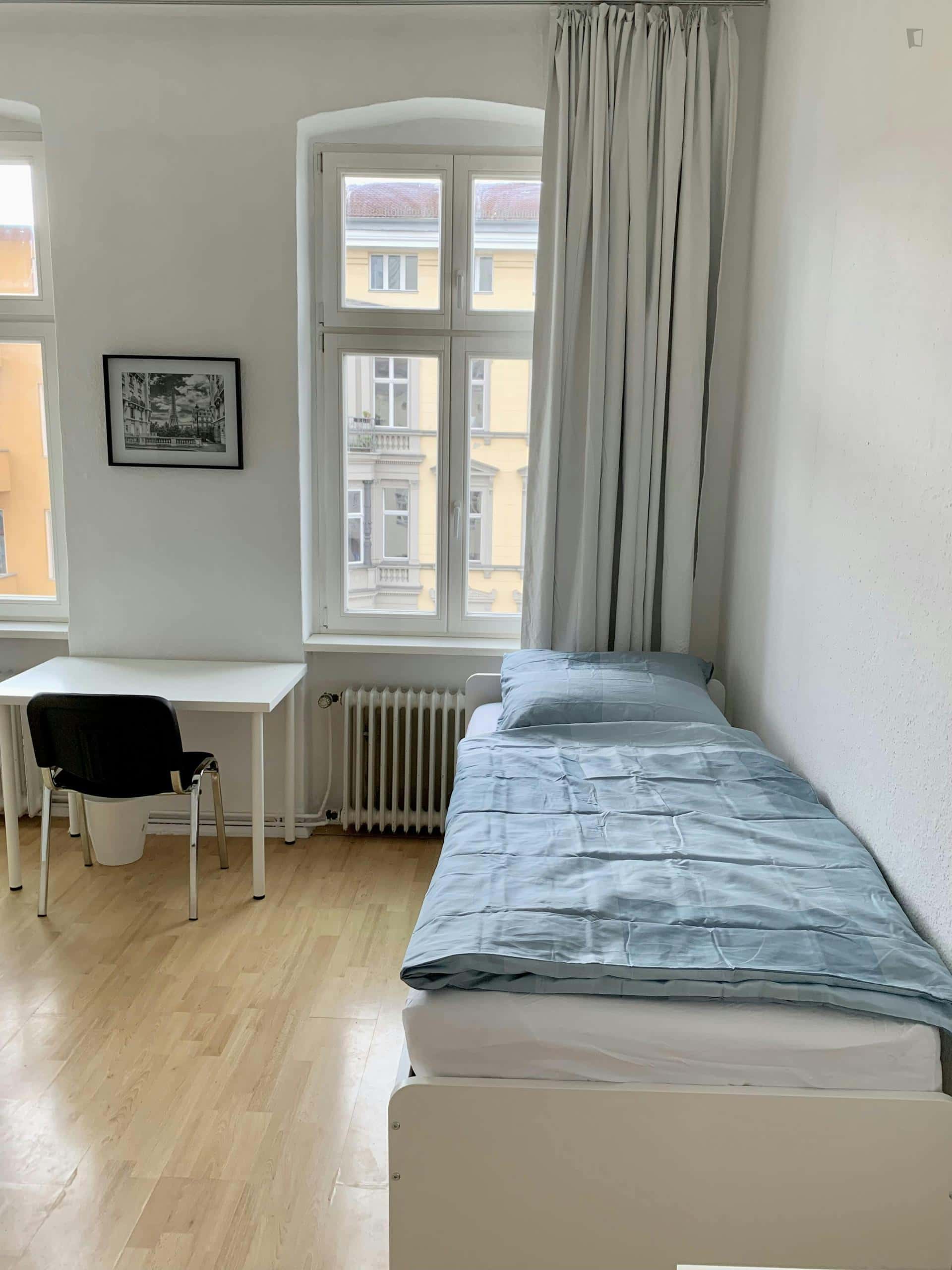  Room In Lützowstraße, Berlin For 55 M² With 2 Bedrooms  -  Room in Lützowstraße, Berlin for 55 m² with 2 bedrooms  - Gallery -  1