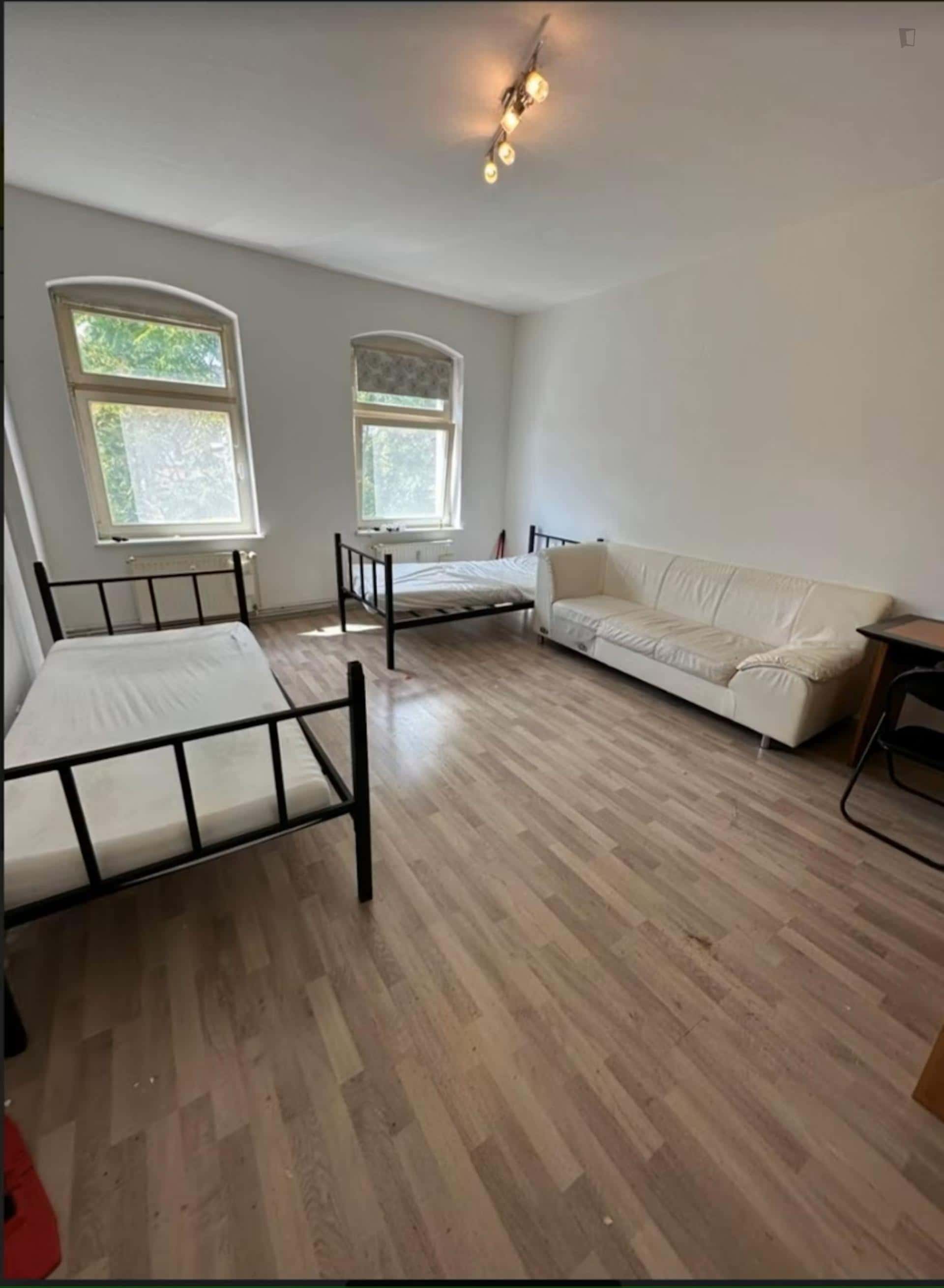  Apartment In Wilhelminenhofstraße, Berlin For 40 M²  -  Apartment in Wilhelminenhofstraße, Berlin for 40 m²  - Gallery -  1