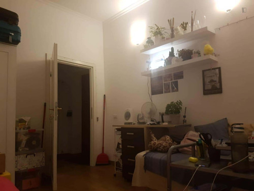 Room in Via Giovanni Battista Bastianelli, Roma for 85 m² with 3 bedrooms - Gallery - 3