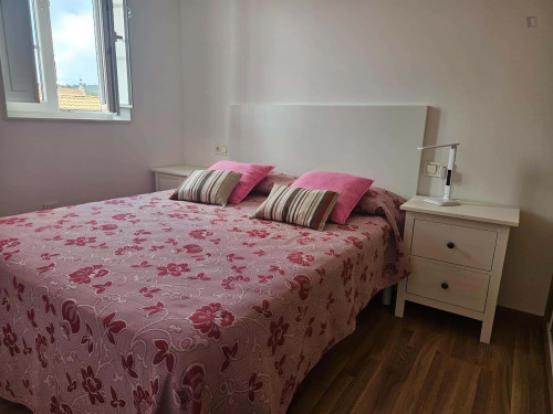 Apartment in Rúa das Carretas, Santiago de Compostela for 70 m² with 2 bedrooms