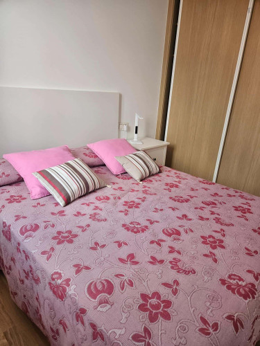 Apartment in Rúa das Carretas, Santiago de Compostela for 70 m² with 2 bedrooms