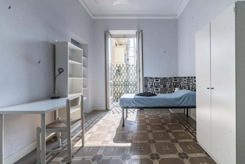 Room in Corso Svizzera, Torino for 180 m² with 4 bedrooms
