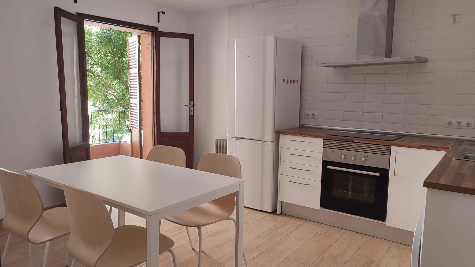  Apartment In Carrer D'Antoni De Montis, Palma For 75 M² With 2 Bedrooms  -  Apartment in Carrer d'Antoni de Montis, Palma for 75 m² with 2 bedrooms  - Gallery -  2