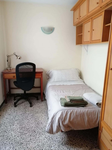 Room in Carrer de Son Ferragut, Palma with 4 bedrooms