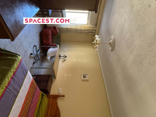 Room in Plaza San Juan Bautista, Salamanca with 4 bedrooms