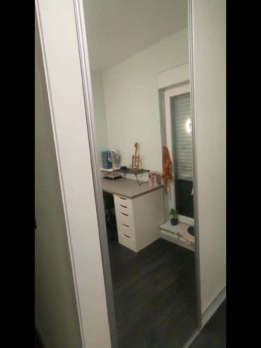 Room in Paseo del Doctor Torres Villarroel, Salamanca with 4 bedrooms - Gallery - 8