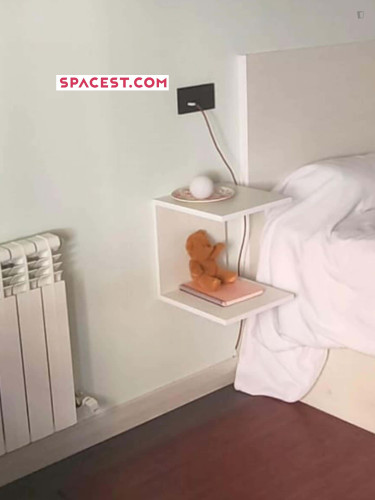 Room in Paseo del Doctor Torres Villarroel, Salamanca with 4 bedrooms - Gallery - 10