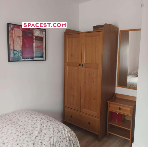 Room in Calle Río Riofrío, Salamanca for 50 m² with 2 bedrooms