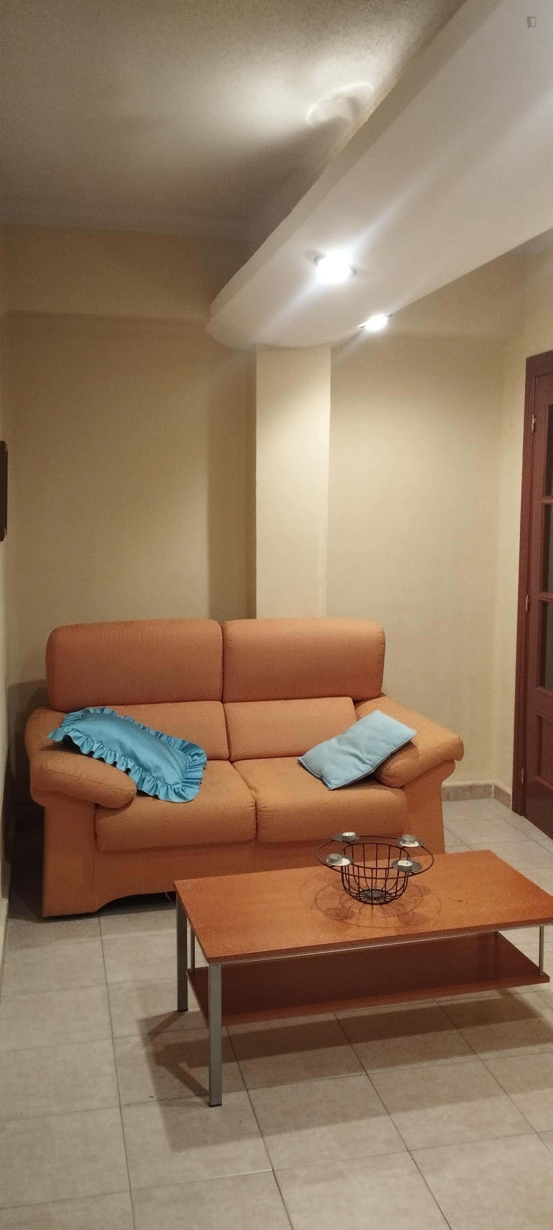  Apartment In Calle Candelario, Salamanca For 75 M² With 3 Bedrooms  -  Apartment in Calle Candelario, Salamanca for 75 m² with 3 bedrooms  - Gallery -  2