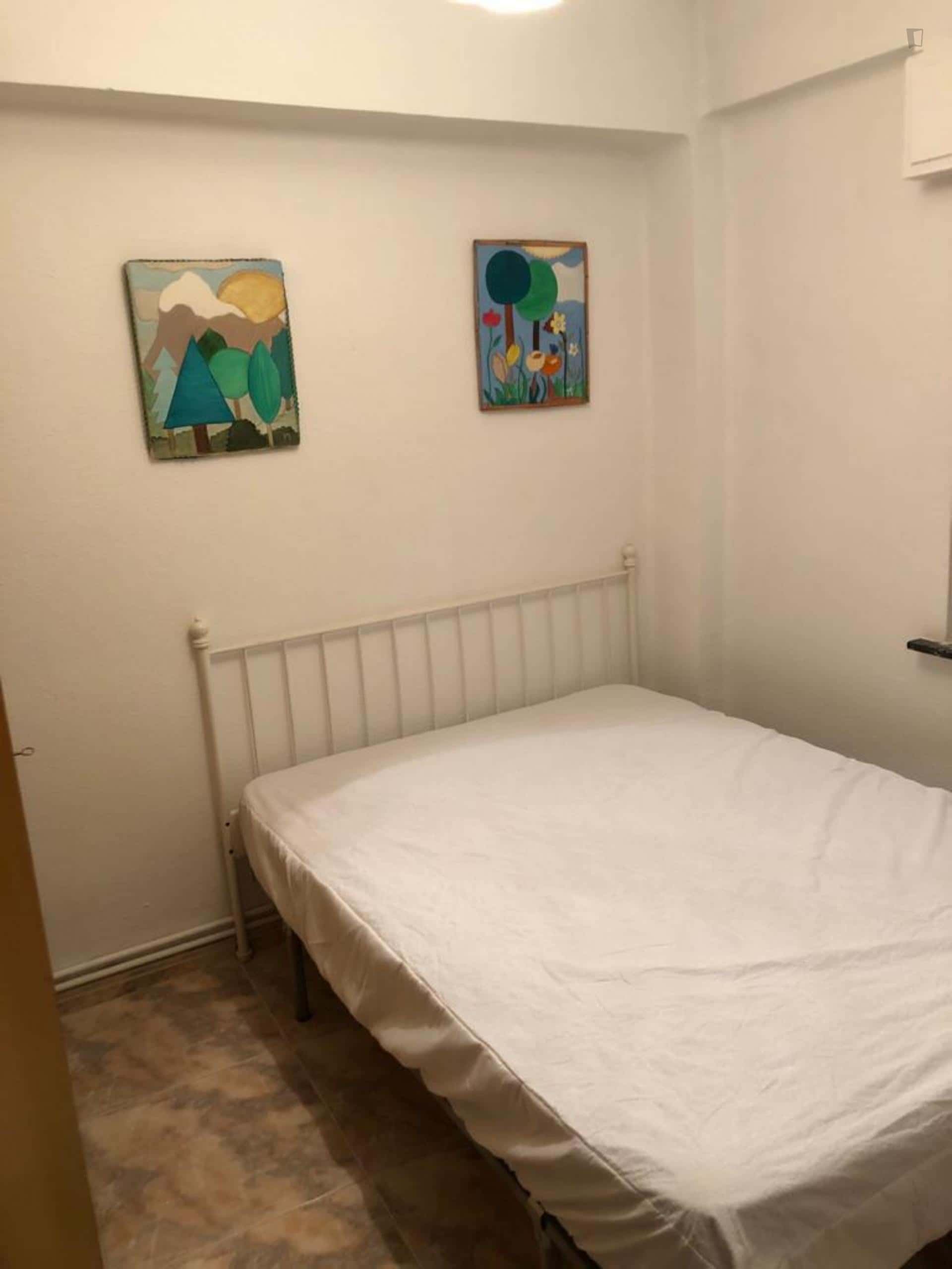 Room In Calle Sagunto, Salamanca With 2 Bedrooms - 2