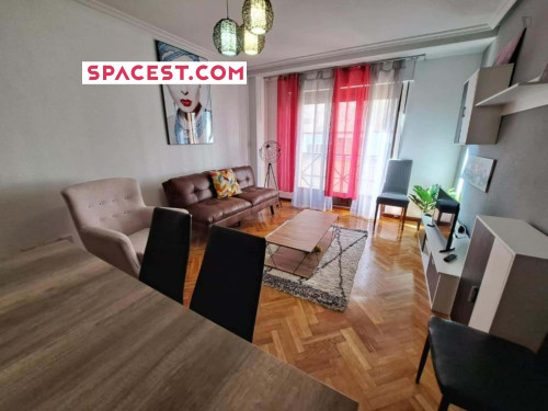 Apartment in Calle Imperial, Salamanca with 3 bedrooms