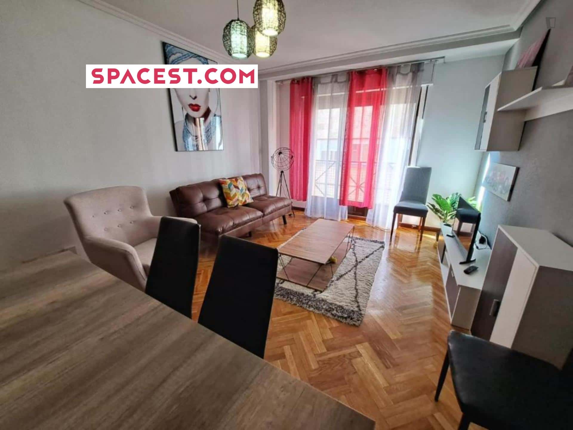Apartment In Calle Imperial, Salamanca With 3 Bedrooms - Apartment in Calle Imperial, Salamanca with 3 bedrooms - Gallery - 1