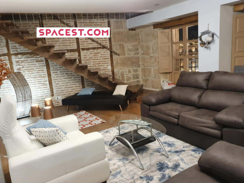 Apartment in Calle Toro, Salamanca for 130 m² with 3 bedrooms