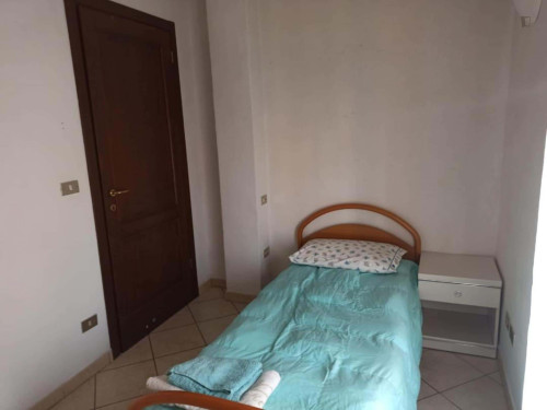Room in Via Emilia Ponente, Bologna for 111 m² with 4 bedrooms