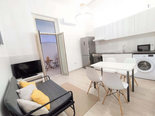 Apartment in Via Maria Cristina di Savoia, Bari for 40 m² with 1 bedroom - Gallery - 6