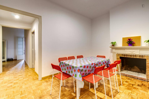 Sublime double bedroom in a student flat, in Esquerra de l'Eixample - Gallery - 9