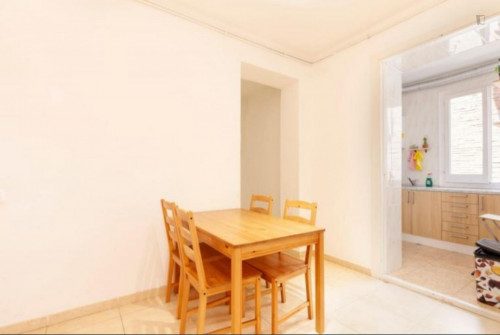 Modern single bedroom in Sants - Gallery - 9