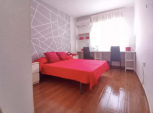 Room in Calle Corregidor, Murcia with 3 bedrooms