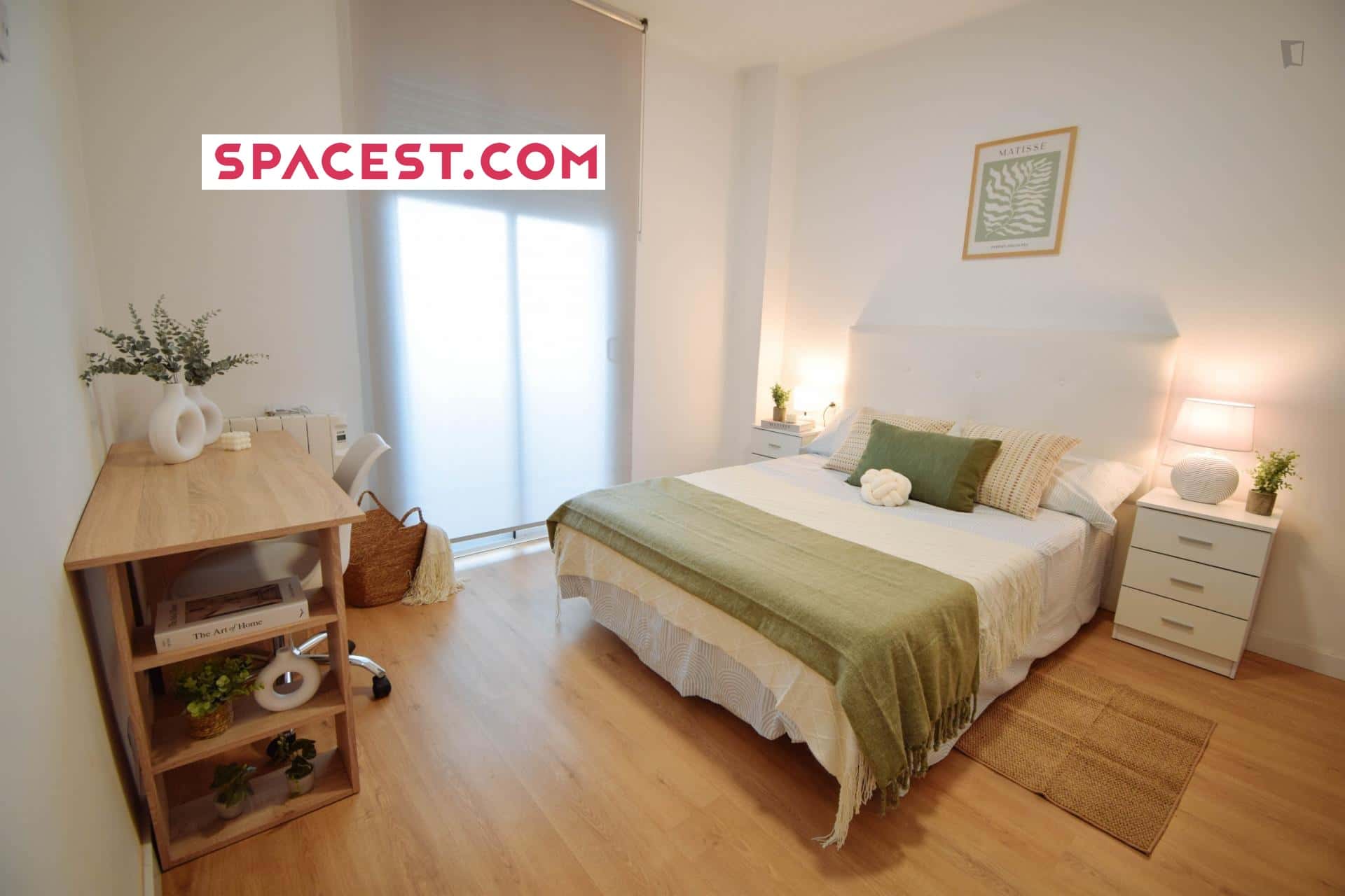  Room In Passatge Ramon Y Cajal, Lleida For 110 M² With 5 Bedrooms  -  Room in Passatge Ramon y Cajal, Lleida for 110 m² with 5 bedrooms  - Gallery -  1