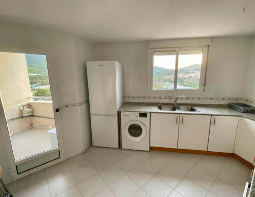 Apartment in Carrer el Camí, Alcoi for 90 m² with 4 bedrooms