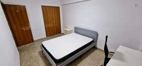Room in Carrer la Cordeta, Alcoi with 4 bedrooms
