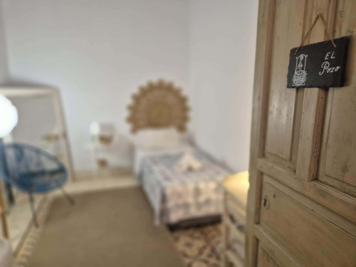Room in Calle Romero Barros, Córdoba with 5 bedrooms  - Gallery -  5
