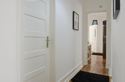 Twin bedroom with balcony in student apartment near Areeiro metro station - Gallery - 12