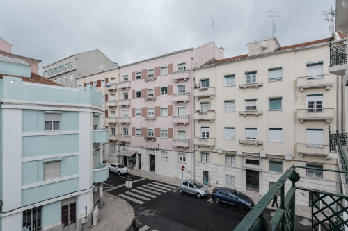 Twin bedroom with balcony in student apartment near Areeiro metro station - Gallery - 5