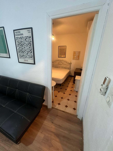 Apartment in Calle Sillería, Granada for 35 m² with 1 bedroom - Gallery - 10