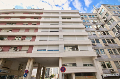 Amazing 1-bedroom apartment nearJardim da Amnistia Internacional park