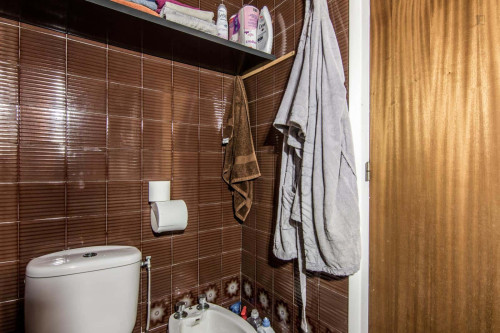 Room in Carrer de Sant Joan Bosco, Sant Boi de Llobregat with 4 bedrooms  - Gallery -  5